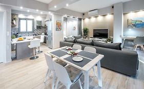 Super Loft With Acropolis View